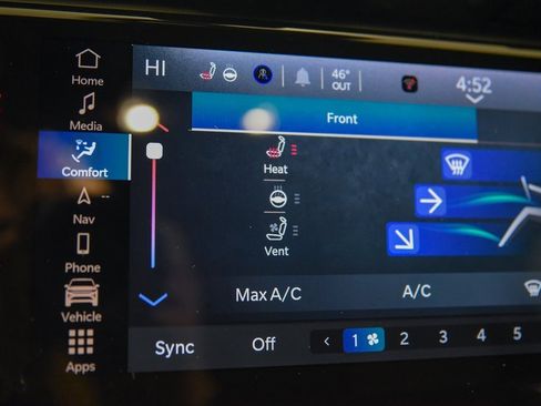 Used 2024 Jeep Wagoneer Launch Edition image 23