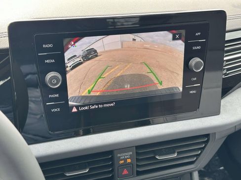 New 2026 Volkswagen Jetta SE FWD image 20