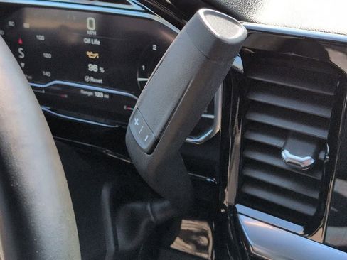 Used 2024 GMC Sierra 1500 SLE w/ Preferred Package image 30