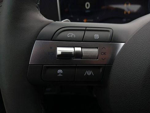 New 2025 Hyundai Sonata Limited FWD image 16