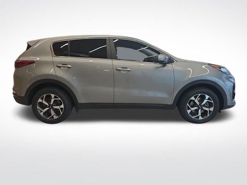 Used 2022 Kia Sportage LX image 7