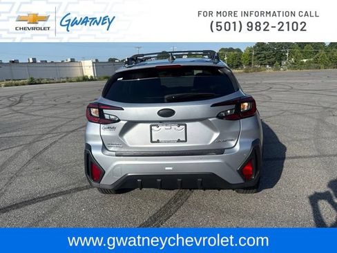 Used 2025 Subaru Crosstrek 2.5i Limited AWD/4WD image 6