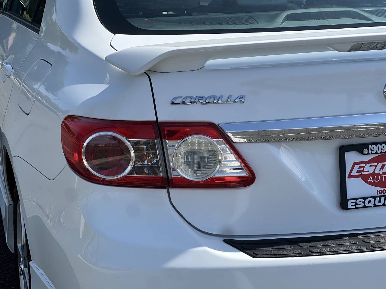 Used 2013 Toyota Corolla S FWD image 5
