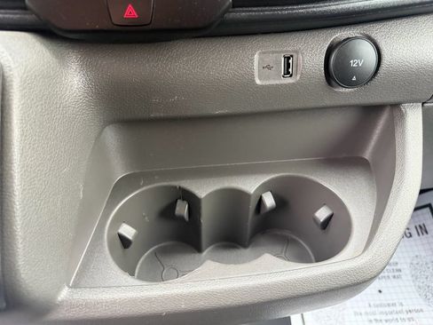 Used 2026 Ford Transit 250 148 Medium Roof RWD image 26