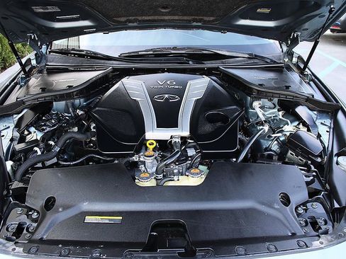 Used 2018 INFINITI Q50 Luxe w/ Essential Package (3.0T Luxe) RWD image 22