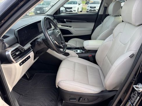 Used 2023 Kia Telluride SX AWD/4WD image 10