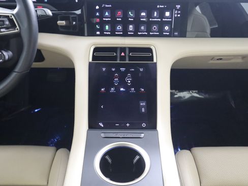 Certified 2021 Porsche Taycan 4S image 20