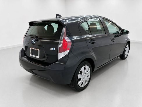 Used 2016 Toyota Prius C Two FWD image 3
