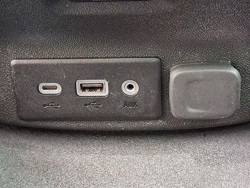Used 2024 Chevrolet Malibu LT FWD image 23