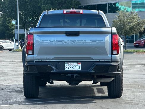 Used 2023 Chevrolet Colorado Trail Boss w/ LPO, Skid Plate Package AWD/4WD image 5