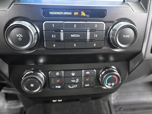 Used 2019 Ford F150 XLT w/ Equipment Group 302A Luxury image 17