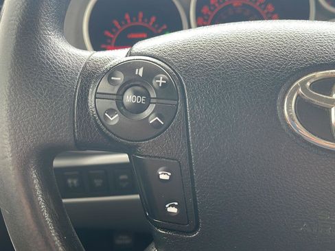 Used 2011 Toyota Tundra 4x4 CrewMax w/ TRD Off-Road Pkg image 19