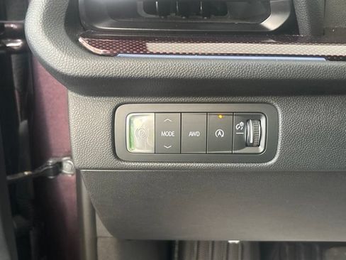 Used 2024 Chevrolet Traverse RS AWD/4WD image 12