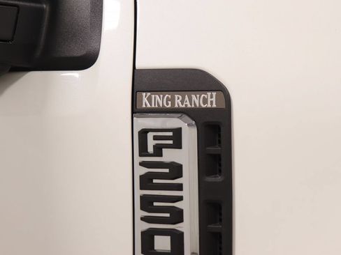 Used 2025 Ford F250 King Ranch AWD/4WD image 37