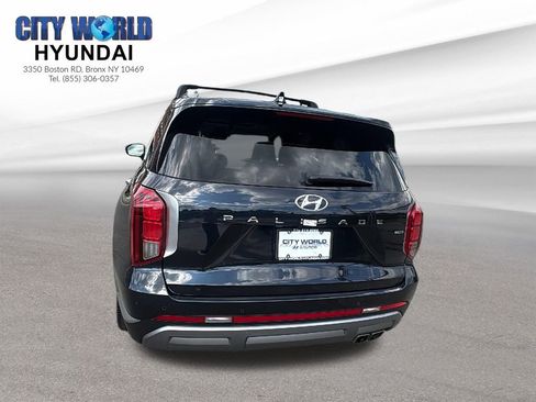 Used 2024 Hyundai Palisade Limited AWD/4WD image 4