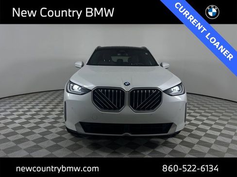 Used 2025 BMW X3 xDrive30i w/ Premium Package image 2