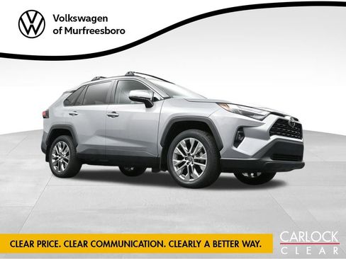 Used 2023 Toyota RAV4 XLE Premium image 33