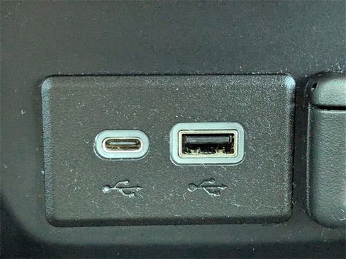 Used 2021 GMC Sierra 1500 Denali w/ Technology Package image 23