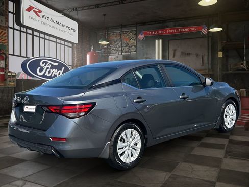 Used 2021 Nissan Sentra S w/ Electronics Package FWD image 6