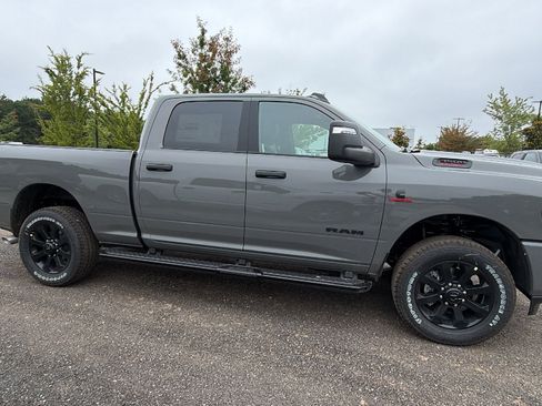 New 2026 RAM 3500 Big Horn AWD/4WD image 7