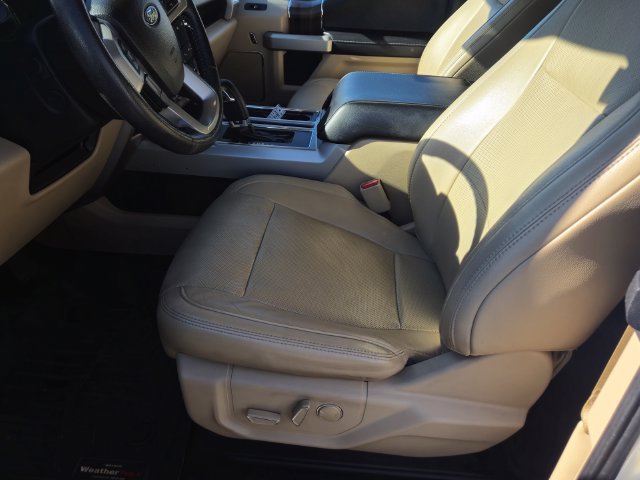 Used 2016 Ford F150 Lariat w/ Equipment Group 502A Luxury AWD/4WD image 10