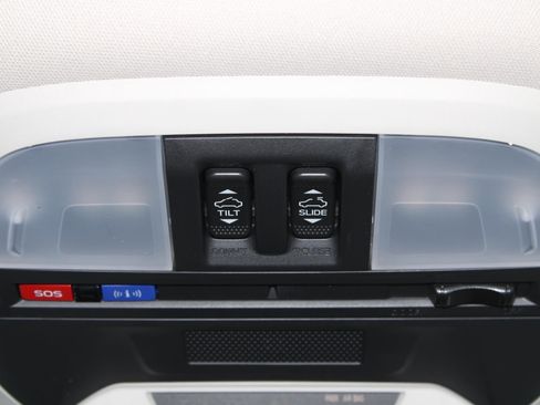 New 2025 Subaru Crosstrek 2.5i Limited w/ Popular Package #3A image 22