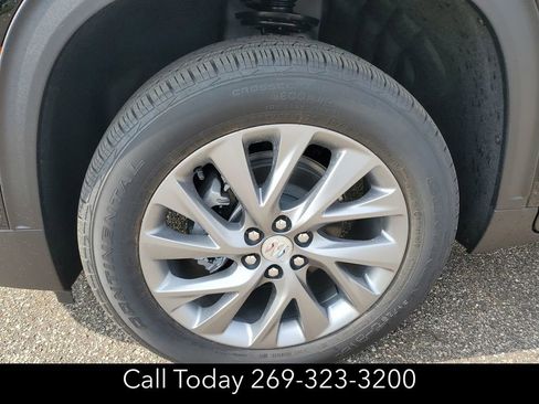 New 2026 Buick Enclave Preferred w/ Power Package image 34