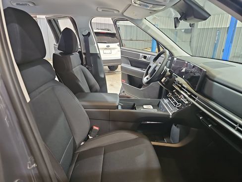 New 2026 Hyundai Santa Fe SE FWD image 10