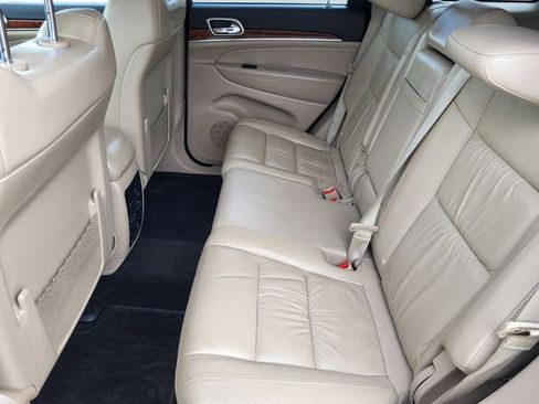 Used 2012 Jeep Grand Cherokee Limited AWD/4WD image 22