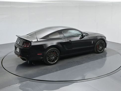 Used 2014 Ford Mustang Shelby GT500 w/ Equipment Group 821A image 38