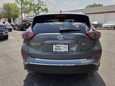 Used 2020 Nissan Murano SL w/ Moonroof Package image 6