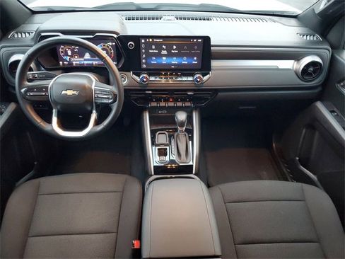 Certified 2024 Chevrolet Colorado LT w/ LT Convenience Package image 12