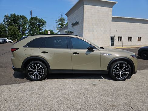 Used 2025 MAZDA CX-70 Plug-In Hybrid w/ Premium Pkg AWD/4WD image 7