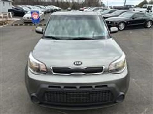 Used 2016 Kia Soul w/ Convenience Package image 11