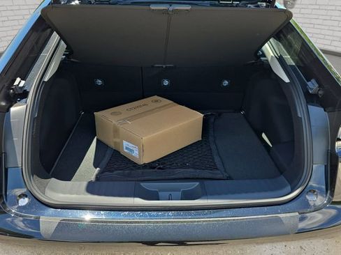 New 2026 Toyota Prius Plug-In Hybrid FWD image 12