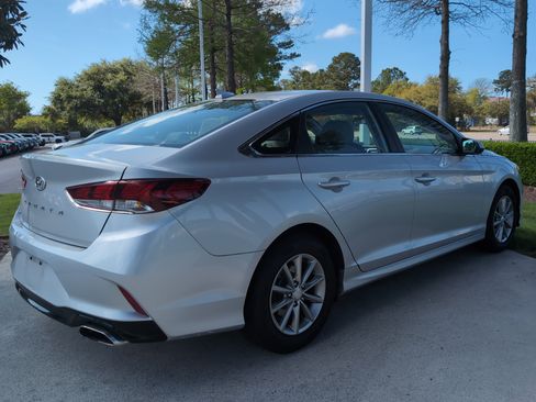 Used 2019 Hyundai Sonata SE image 10