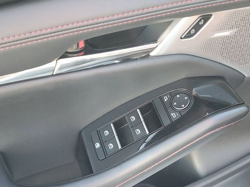 Used 2023 MAZDA MAZDA3 s image 47