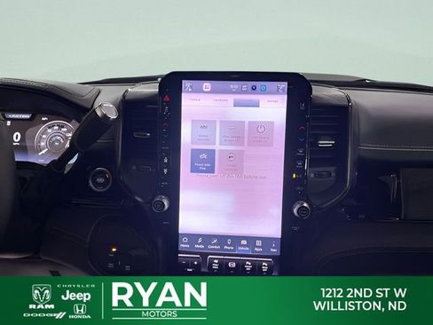 New 2026 RAM 2500 Limited AWD/4WD image 31