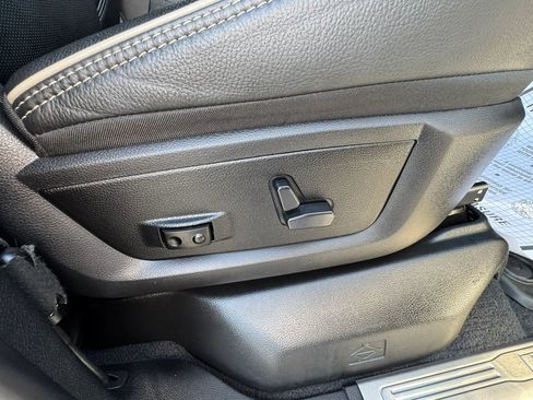 Used 2021 RAM 2500 Limited AWD/4WD image 42