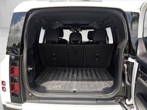 Certified 2023 Land Rover Defender 110 S AWD/4WD image 6