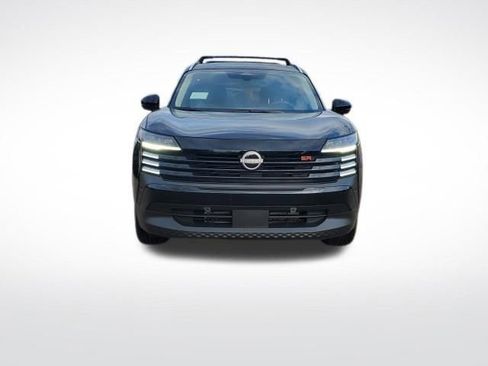 New 2026 Nissan Kicks SR image 8