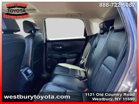 Used 2023 Honda HR-V EX-L image 15