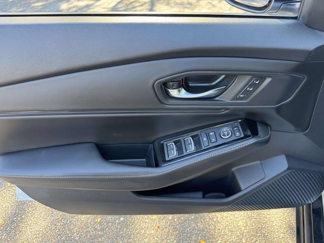 Used 2023 Honda Accord Touring image 15