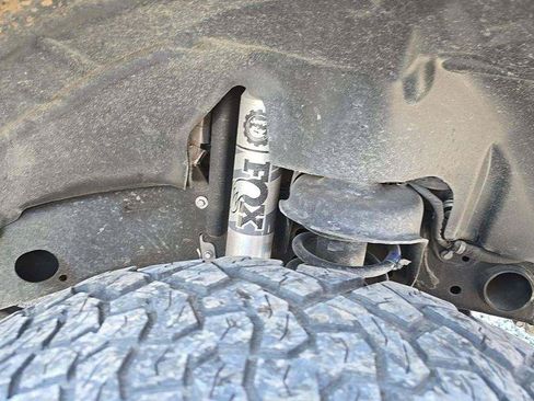 Used 2019 Jeep Wrangler Unlimited Rubicon AWD/4WD image 11