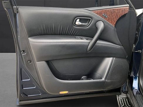 Used 2019 Nissan Armada Platinum w/ Captain's Chairs Package image 14