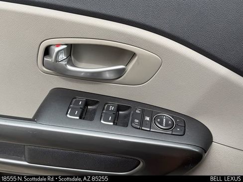 Used 2020 Kia Sedona EX image 14