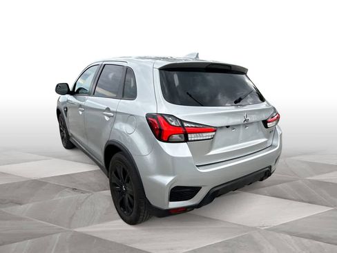 Used 2025 Mitsubishi Outlander Sport LE AWD/4WD image 6