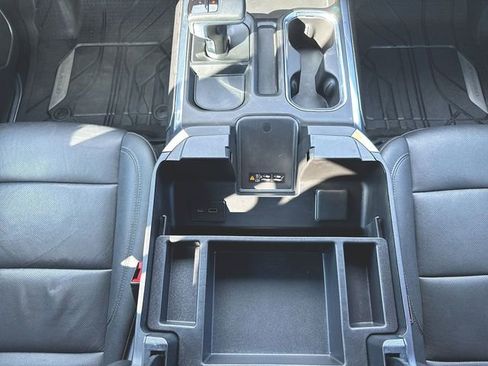 Used 2023 Chevrolet Silverado 1500 LTZ AWD/4WD image 34