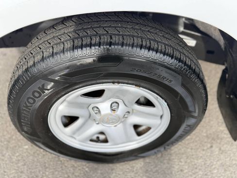 Used 2004 Toyota Tacoma 2WD Regular Cab image 65