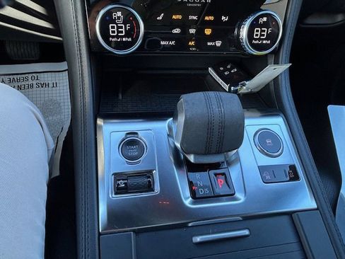 Certified 2023 Jaguar F-PACE S image 27